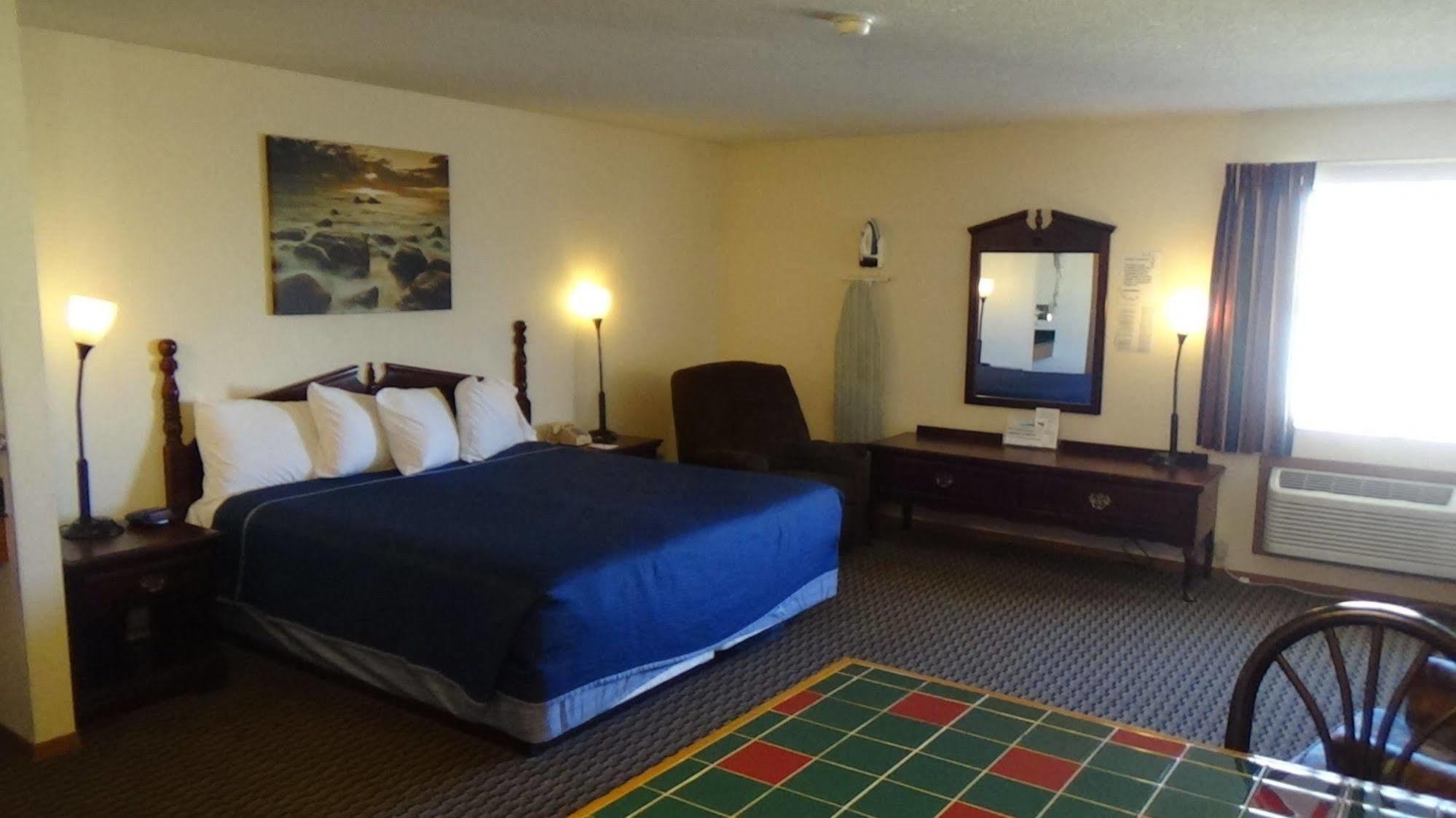 ฮาวเวิร์ด จอห์นสัน บาย วินด์แฮม วิชิตา แอร์พอร์ต Hotel วิชิต้า ภายนอก รูปภาพ